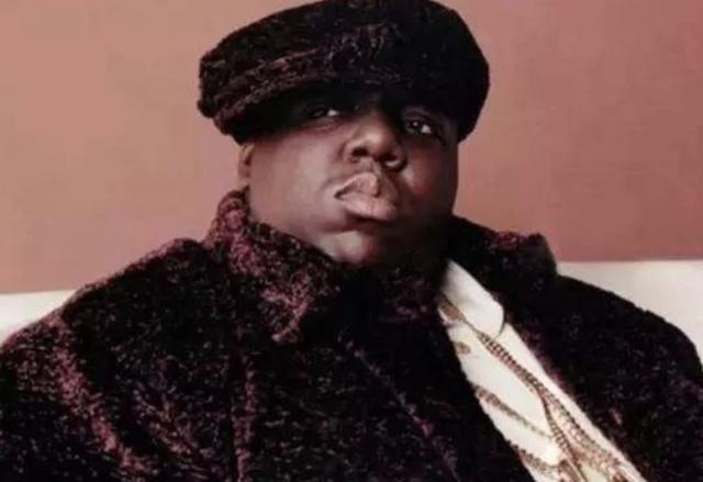 西亚卡姆接受说唱歌手访谈自曝崇拜嘻哈传奇biggie