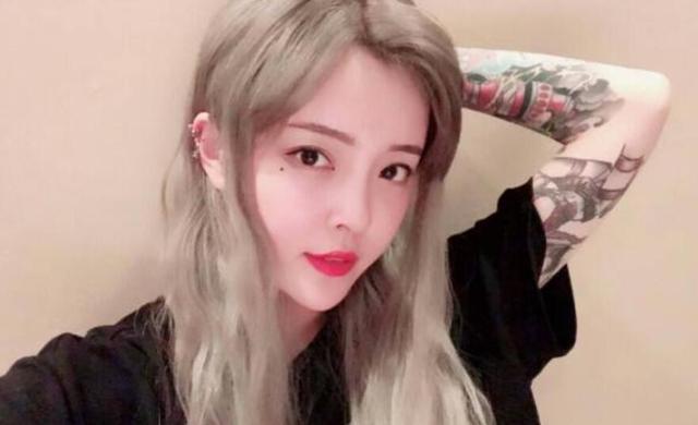 王思聪|王思聪和新欢现身夜店全程宠爱，宋美娜发删动态疑似恋情敲定！
