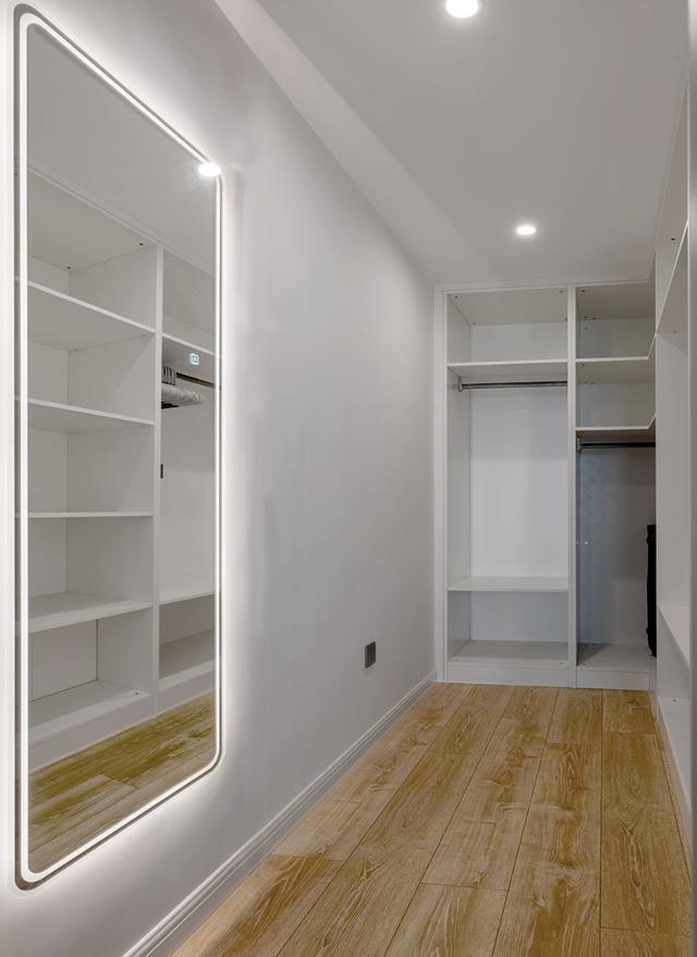 装饰品|北京夫妇晒出超干净的新家，全屋没用一件装饰品，但就是耐看！