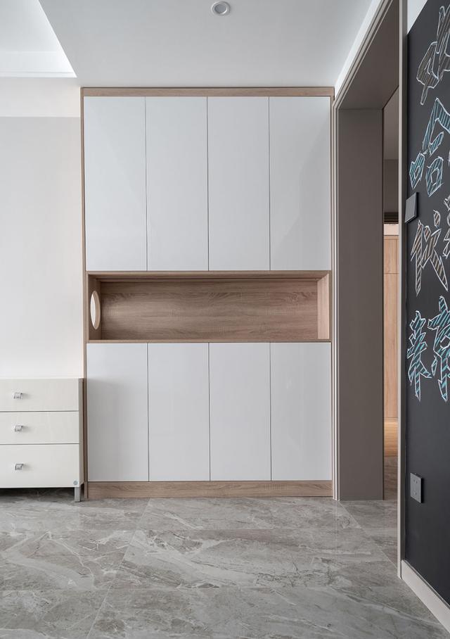 装饰品|北京夫妇晒出超干净的新家，全屋没用一件装饰品，但就是耐看！