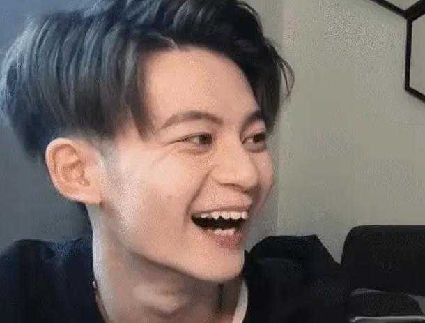 网红|网红直播纷纷被打回原形，前后形象判若两人，网友大呼“照骗”