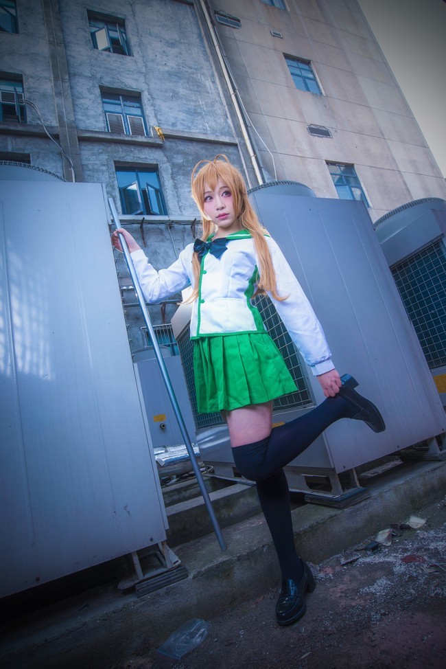 学园默示录cos 毒岛伢子 宫本莉正片_腾讯新闻