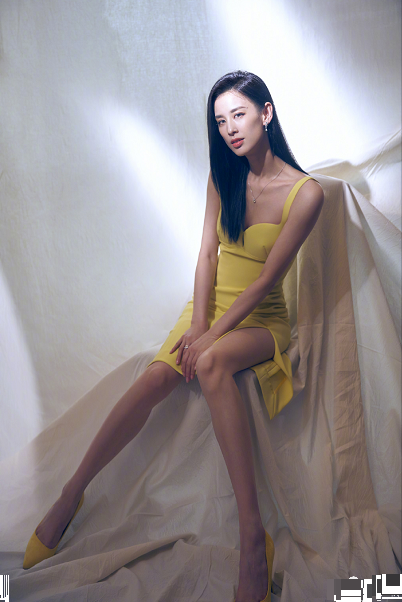 杨子|如果给杨子身边的黄圣依们玩连连看，可能会瞎！