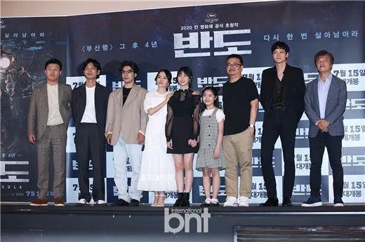 韩国_娱乐|韩国四大顶级美男之一，39岁半隐退，却为何依旧如此受人追捧？