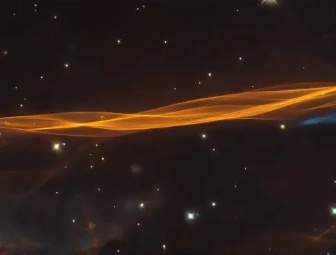 月球|“生锈”的月球