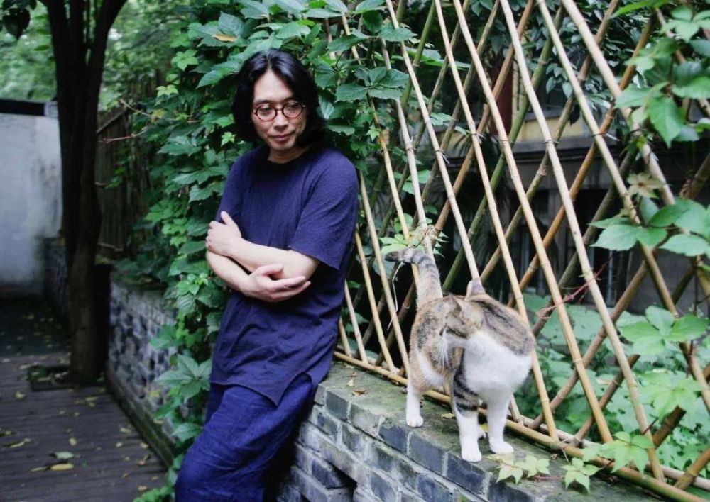 虫子|在虫子身旁，寻找慢生活的野生浪漫