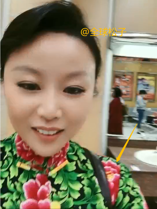 草帽姐|草帽姐录央视节目，美颜滤镜开得太大，尼格买提脸都变形了
