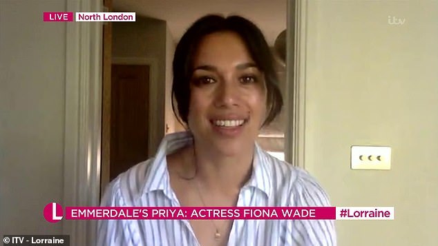 梅根·马克尔|英国女演员跟梅根长得“一模一样”，好像双胞胎，观众震惊
