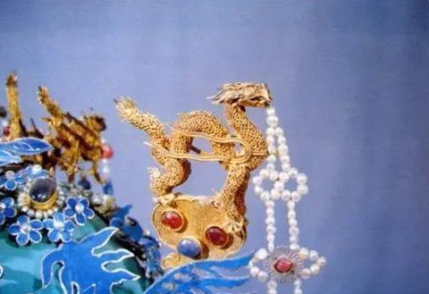 凤冠|中国出土的十大震惊世界的文物