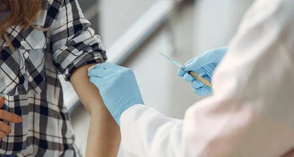 疫苗|小孩自费疫苗有哪些？有必要接种吗？小孩2020年最新疫苗表！