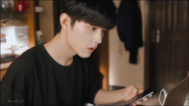 肖战|肖战参演抗疫剧幕后感人，主动给郭靖宇致歉，被剧组力挺保护