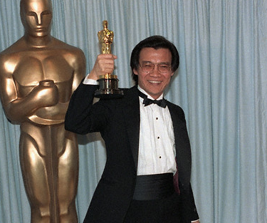 唯一获得奥斯卡最佳演员奖的华人,并非专业演员