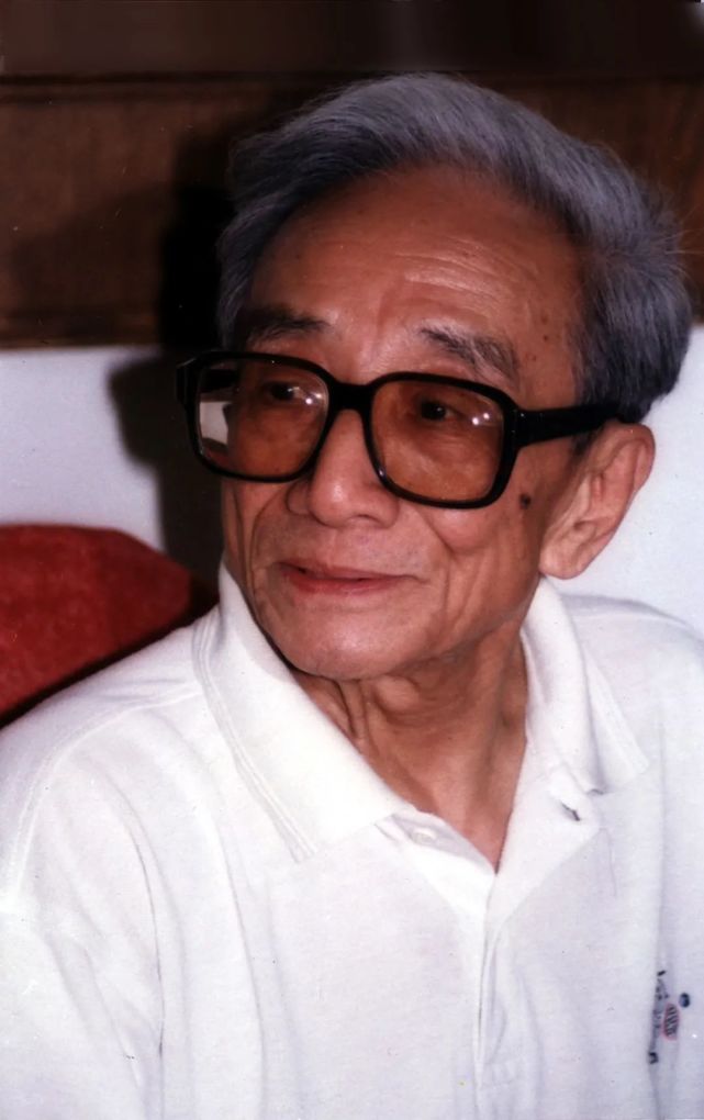 打开范用的"朋友圈",看看巴金冰心柯灵夏衍的"留言"