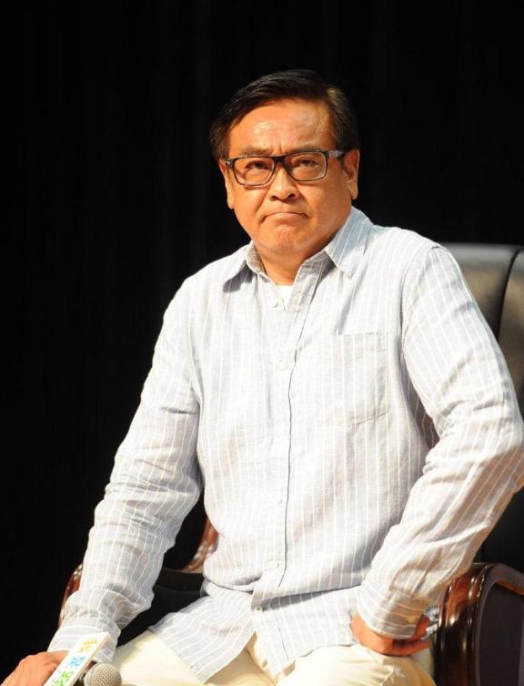 20岁的尔冬升是什么绝世大帅哥!原来导演也曾是"小鲜肉"