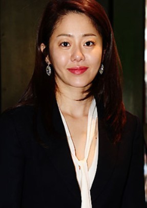 高贤贞|50岁高贤贞晒照颜值回春 离开豪门获15亿赔偿 靠善德女王翻红