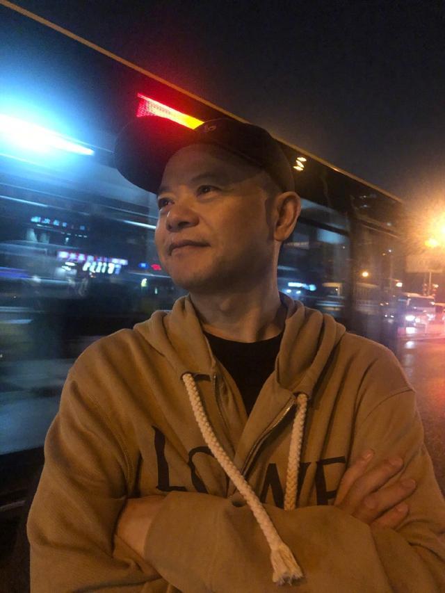 黄子韬|黄子韬在父亲离世后发文：我一辈子都不会让我爸失望