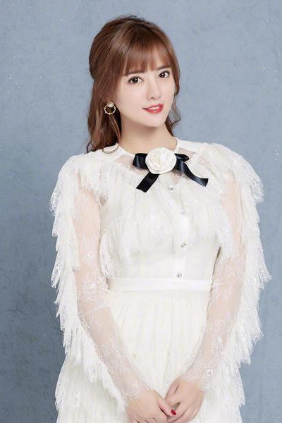 藏族五位美女,个个美若天仙,你最喜欢谁?