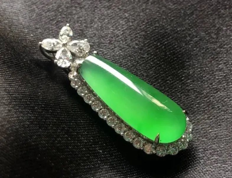 翡翠|你的翡翠买贵了！带你轻松了解翡翠价格体系