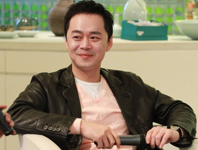 张承中娶了毁容的selina,"暖男"背后却说:看她真的想吐