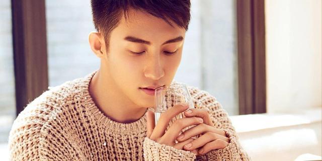 李现|电视好演员奖名单公布，绿组李现张新成在列，宋威龙太亏