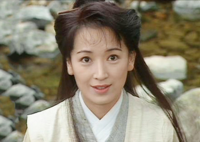 龚慈恩首次与女儿拍戏20岁爱女身材高挑气质好魅力不输妈妈