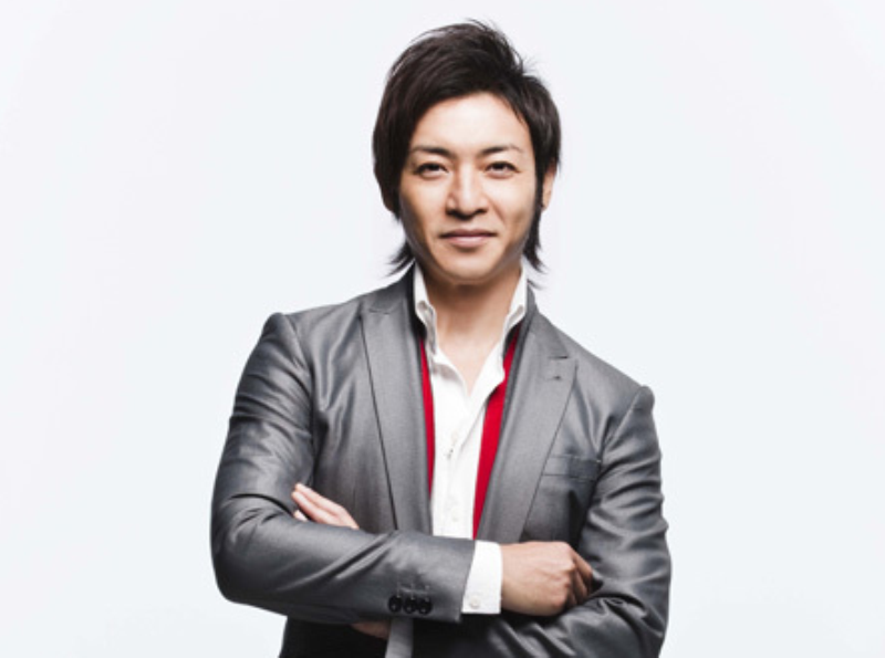 鹤野刚士又出事了,关注不正当组织被发现,粉丝呼吁更换戴拿人间体