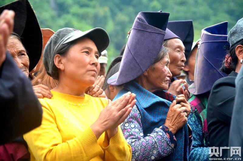 凉山州喜德县鲁基乡中坝村是全国88个重点贫困村之一,2020年度预脱贫