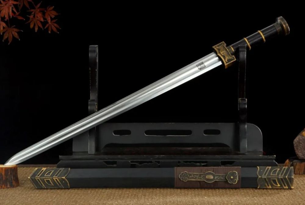 古代大侠的最爱削纸和砍铁谁才是你最爱的汉剑之王