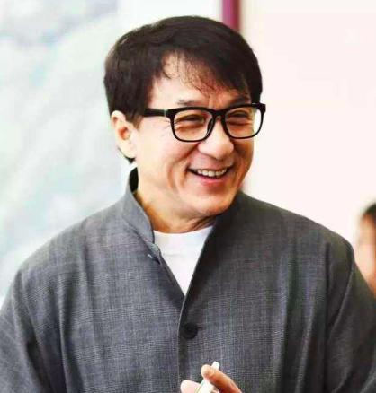 成龙|成龙豪宅因欠税才无法过户？被曝太节俭连别人掉下的饭粒都捡来吃