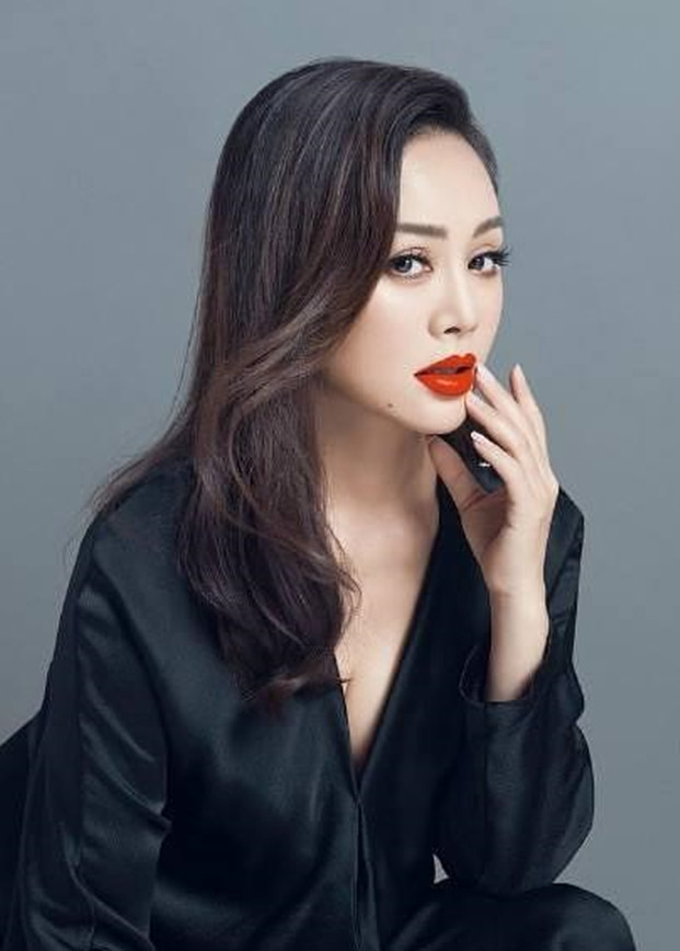 宁静|比起外界说她“虎”，宁静的“彪悍”人生更令人赞叹！