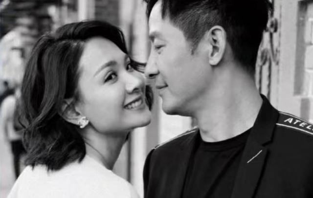 程莉莎|程莉莎为买衣服使美人计，撒娇卖萌还壁咚，老公被一吻沦陷