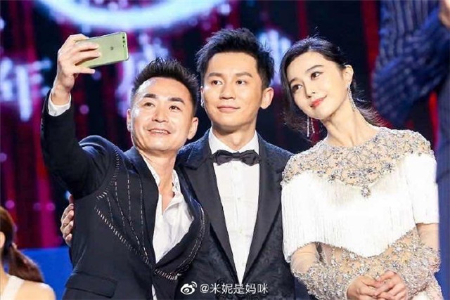 范冰冰|范冰冰李晨复合传闻真相大白，当事人曝有人捆绑范冰冰炒作