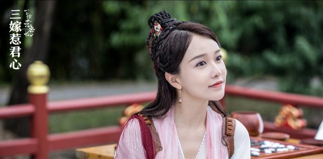 三嫁惹君心花魁凤舞知毒擅武未婚生子高贵身份让龙家高攀不起