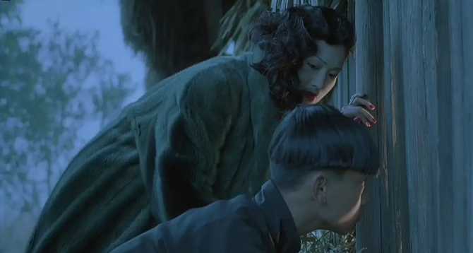 巩俐|上映25年，全片没有一处删减，巩俐最性感的电影，终成影史经典