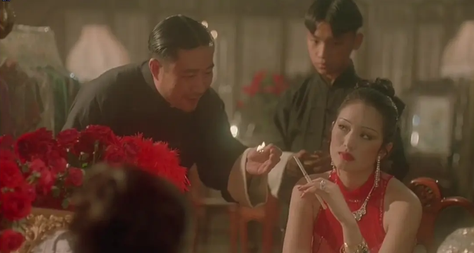 巩俐|上映25年，全片没有一处删减，巩俐最性感的电影，终成影史经典
