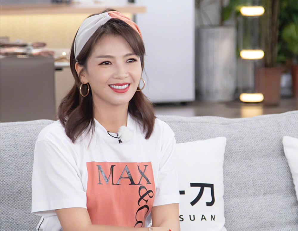 刘涛|吃瓜日报丨刘涛和老公感情生变？李亚鹏和女友分手了？