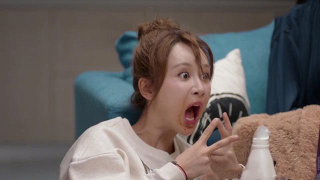 杨紫|花22年“迷恋”赵薇，杨紫果然是女明星中的社交典范