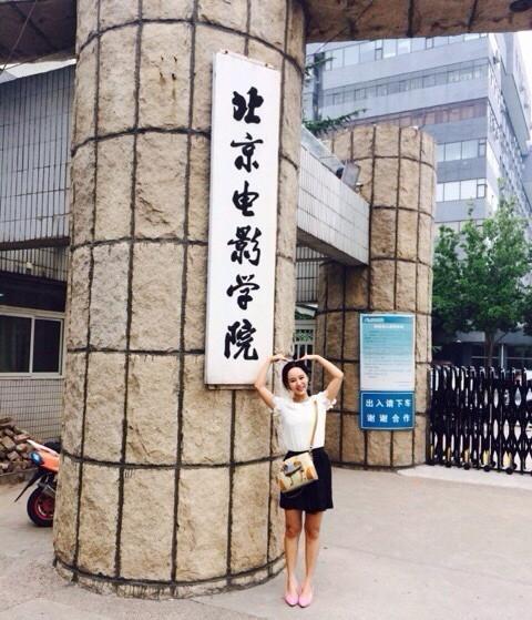 杨紫|花22年“迷恋”赵薇，杨紫果然是女明星中的社交典范