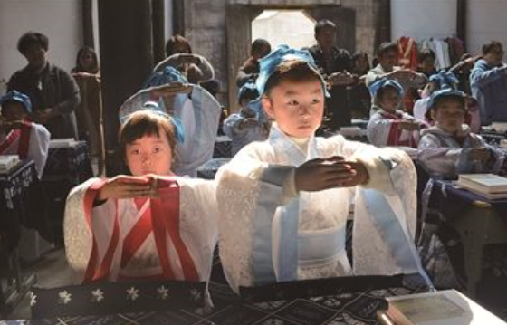 知识分子|耕读传家远，诗书济世长。中华耕读文化的价值区别有哪些？