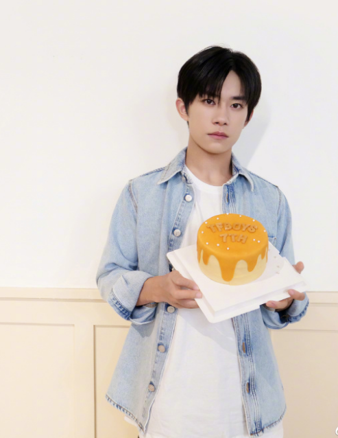 金鹰奖|第30届金鹰奖提名名单出炉：易烊千玺实至名归，赵丽颖孙俪并列