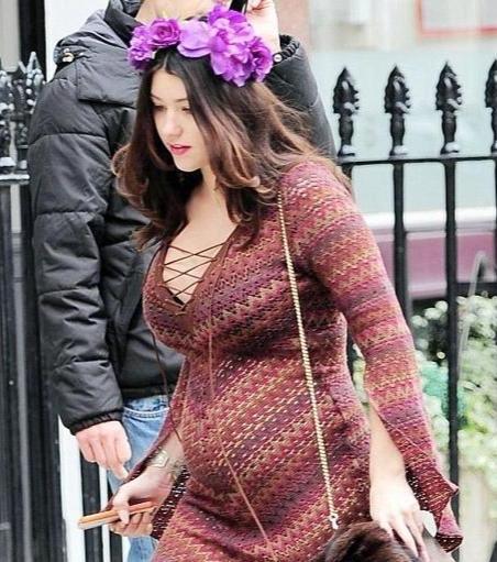 菲利普·科恩|裘德洛第6次当爸，此前3任女友5个孩子，网友：还差1个葫芦娃