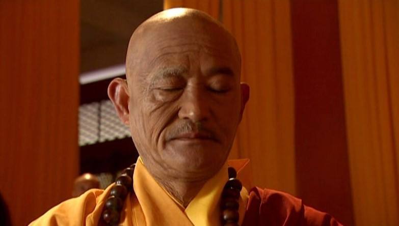 慕容复|天龙中，慕容复杀害扫地僧，为拯救江湖，段誉吸收虚竹三百年内力