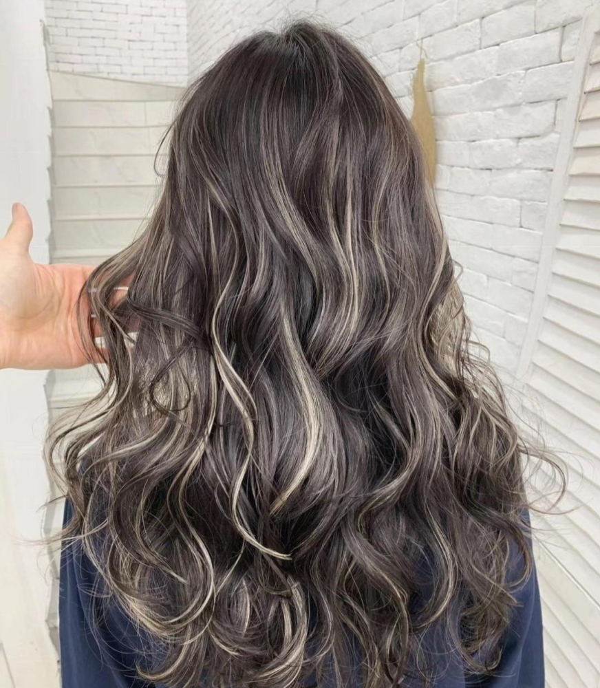 洋气烫发16款送给你适合细软发质的女性喜欢吗