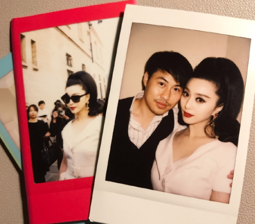 范冰冰|范冰冰和神秘男共度生日，亲密合影引人猜测，男子身份揭两人关系