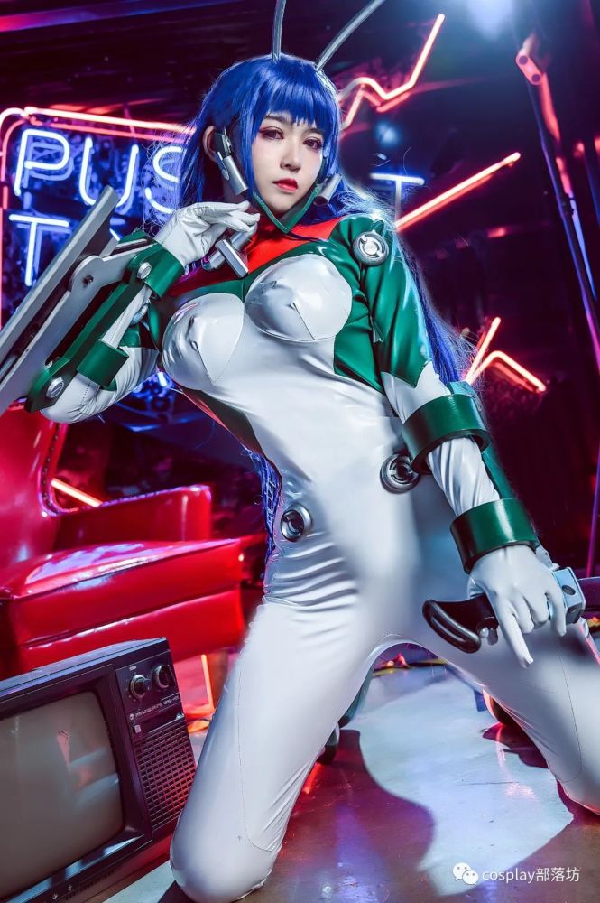 cos:国漫雏蜂,霏儿的还原度很高呢_腾讯新闻