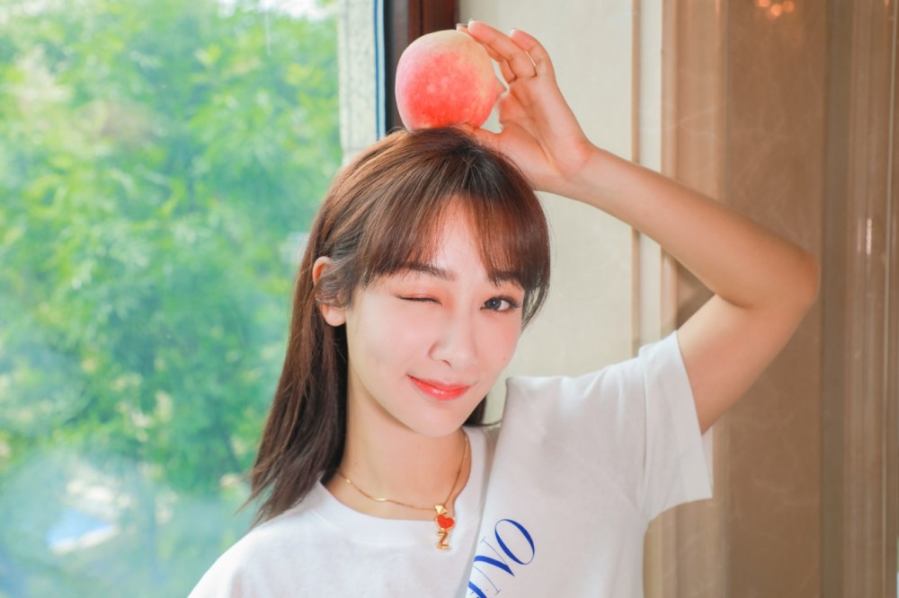 邓伦|电视好演员奖提名公布：邓伦李现同组竞争，4位顶流花仅杨紫入选