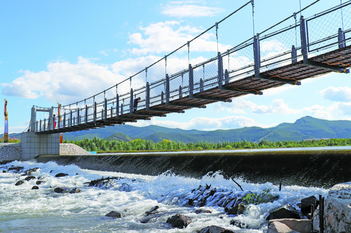 药材福地醉美乡遇——索伦镇走出生态美,产业兴,百姓富可持续发展之路