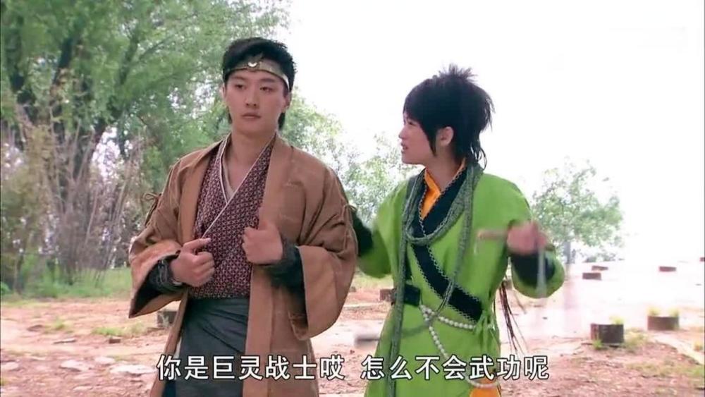 乔任梁|陈乔恩连续4年悼念乔任梁！曾痛哭到要人扶，还替挚友照顾其父母