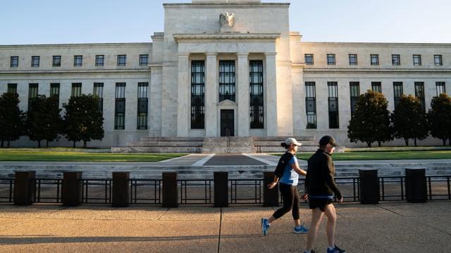 外媒称，美联储将继续保持利率不变。