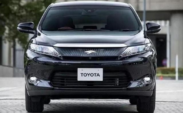 总之,这款丰田harrier无论是在内外观方面,还是整车的做工和用料方面